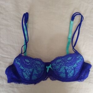 Blue and Green Lace Underwire Bra with Asymmetrical Straps
